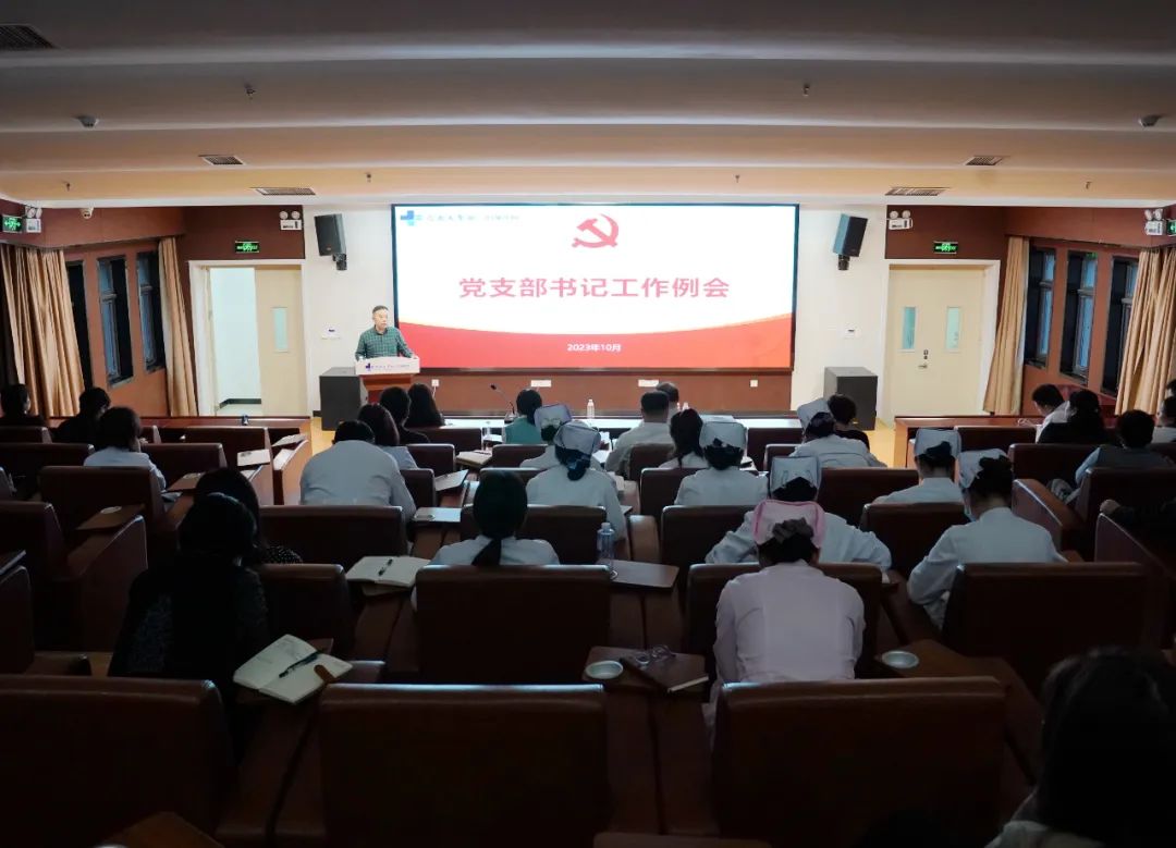 思想旗幟引領方向 實干篤行開創新局